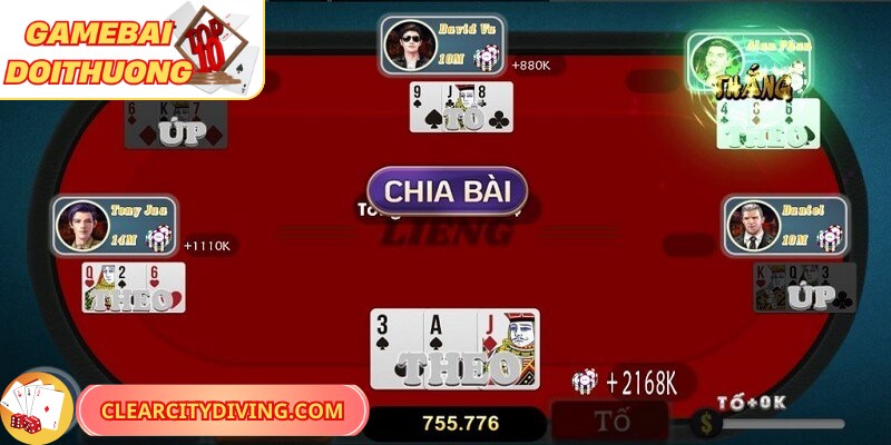 Kinh nghiệm chơi bài Liêng quan sát hành vi của người khác