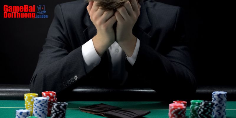 Chơi quá thụ động là sai lầm poker giải mà nhiều người gặp phải
