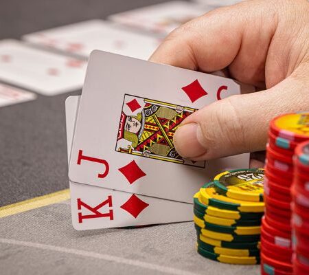 Luật Texas Hold’em Poker chi tiết cho người chơi mới